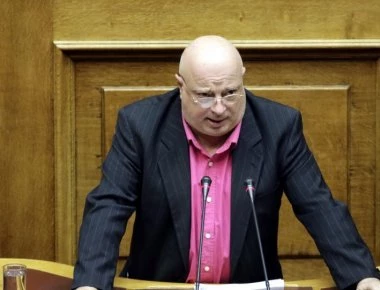 Ξεσπά για το παρακράτος ο Καβαδέλλας μετά το φιάσκο με το εισιτήριο «κοινού πελάτη» στη ΔΕΘ